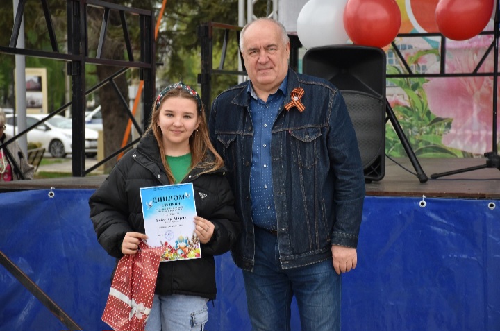 Награждение призёров и победителей городского творческого конкурса «Пасхальная радость».